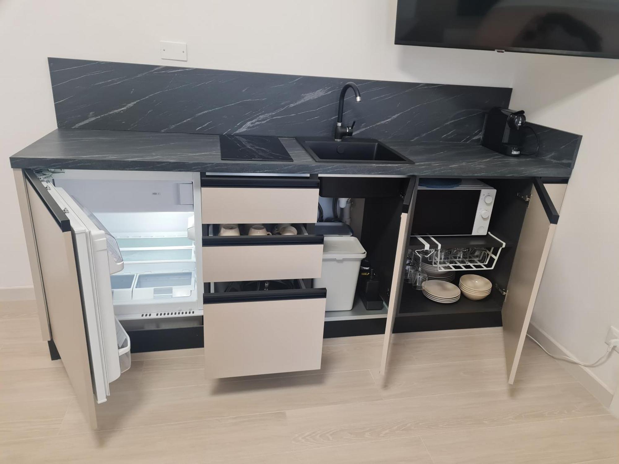 Nel Sole Business Apartment Bologna Bagian luar foto