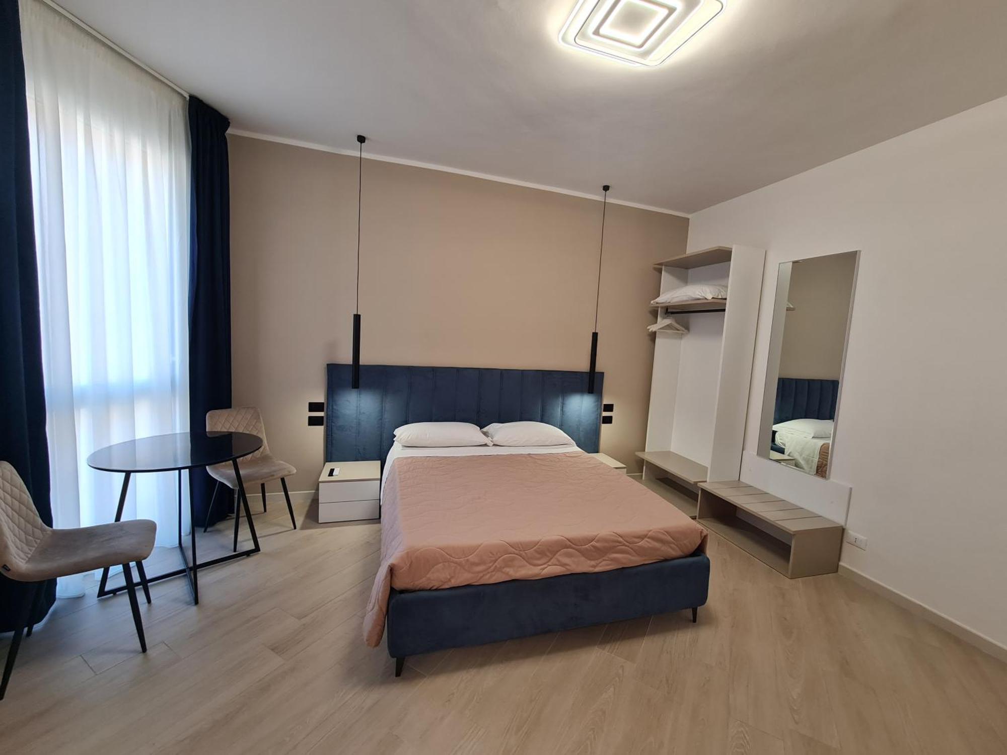 Nel Sole Business Apartment Bologna Bagian luar foto